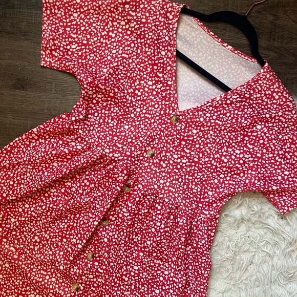 Small Amazon no brand v neck dress with pockets short sleeve buttons - Picture 10 of 10